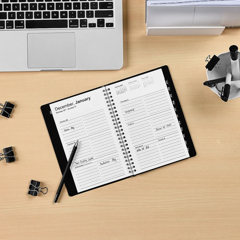 2025 Planners|Staples 2025 5" x 8" Weekly & Monthly Appointment Book, Black (ST58454-25)